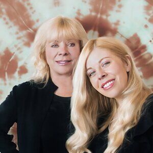 Meet Jeanne and Genelle